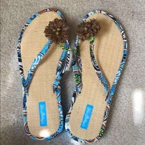 Vera Bradley flip flops